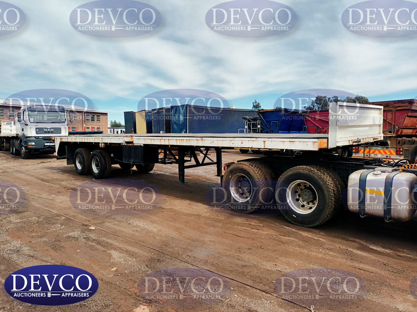 2019 Dolfyn Staalprodukte Double Axle Flatdeck Trailer with Twistlocks ...