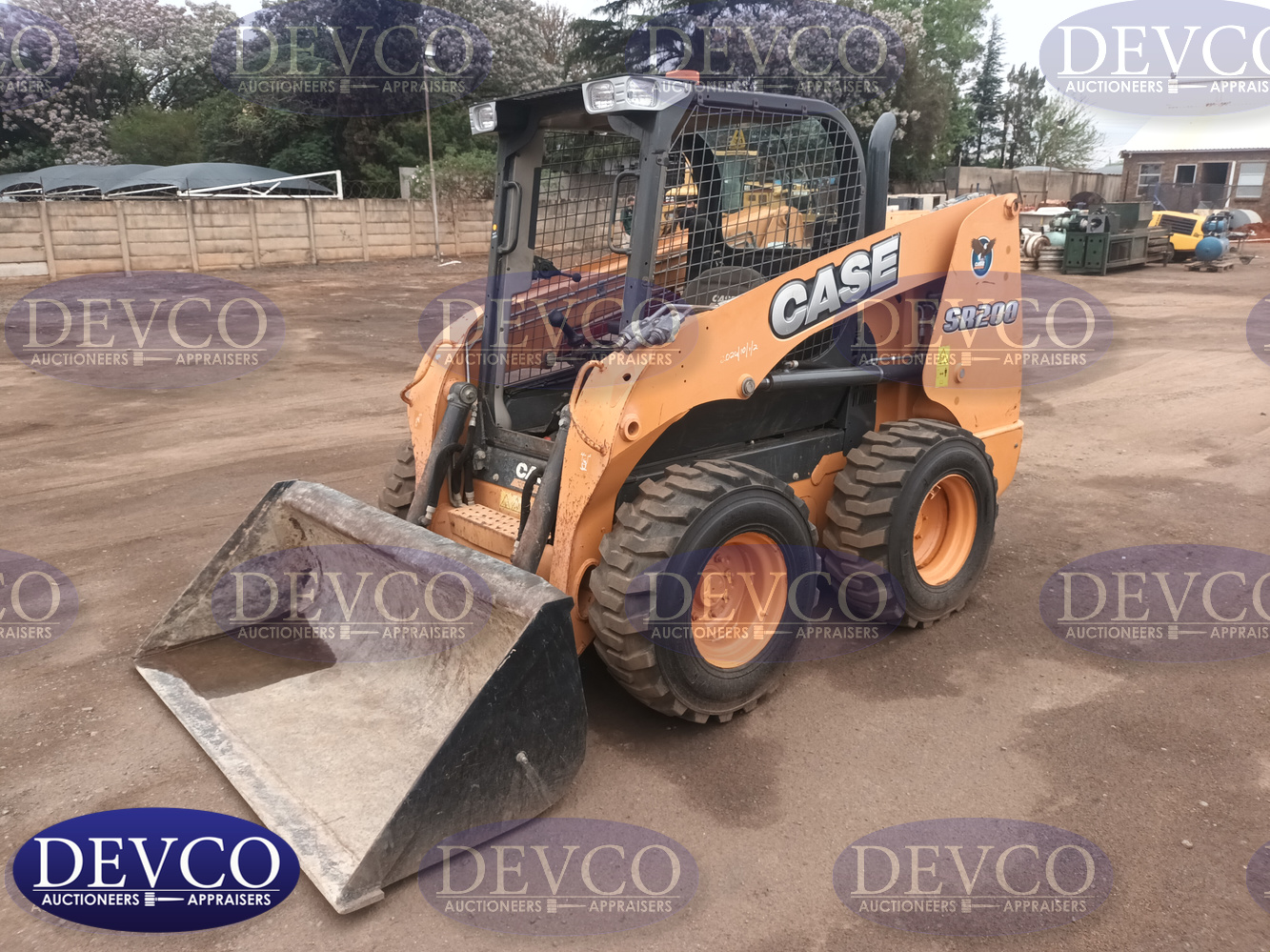 Case SR200 Skidsteer | Devco Auction