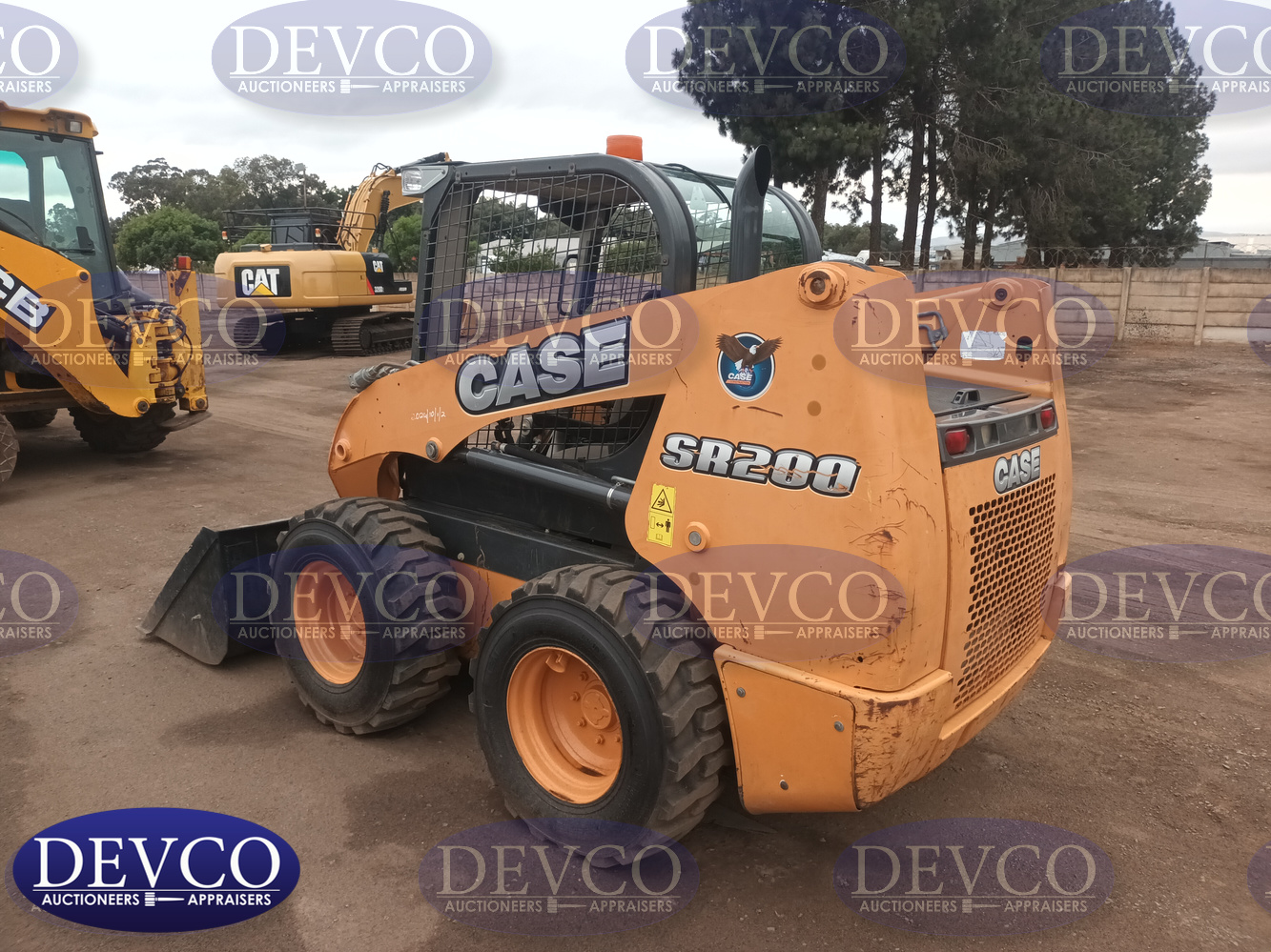 Case SR200 Skidsteer | Devco Auction