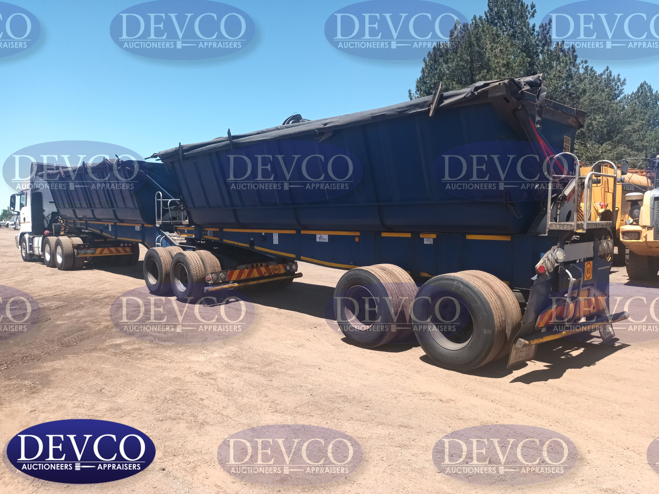 2018 CIMC Side Tipper Link Trailer | Devco Auction