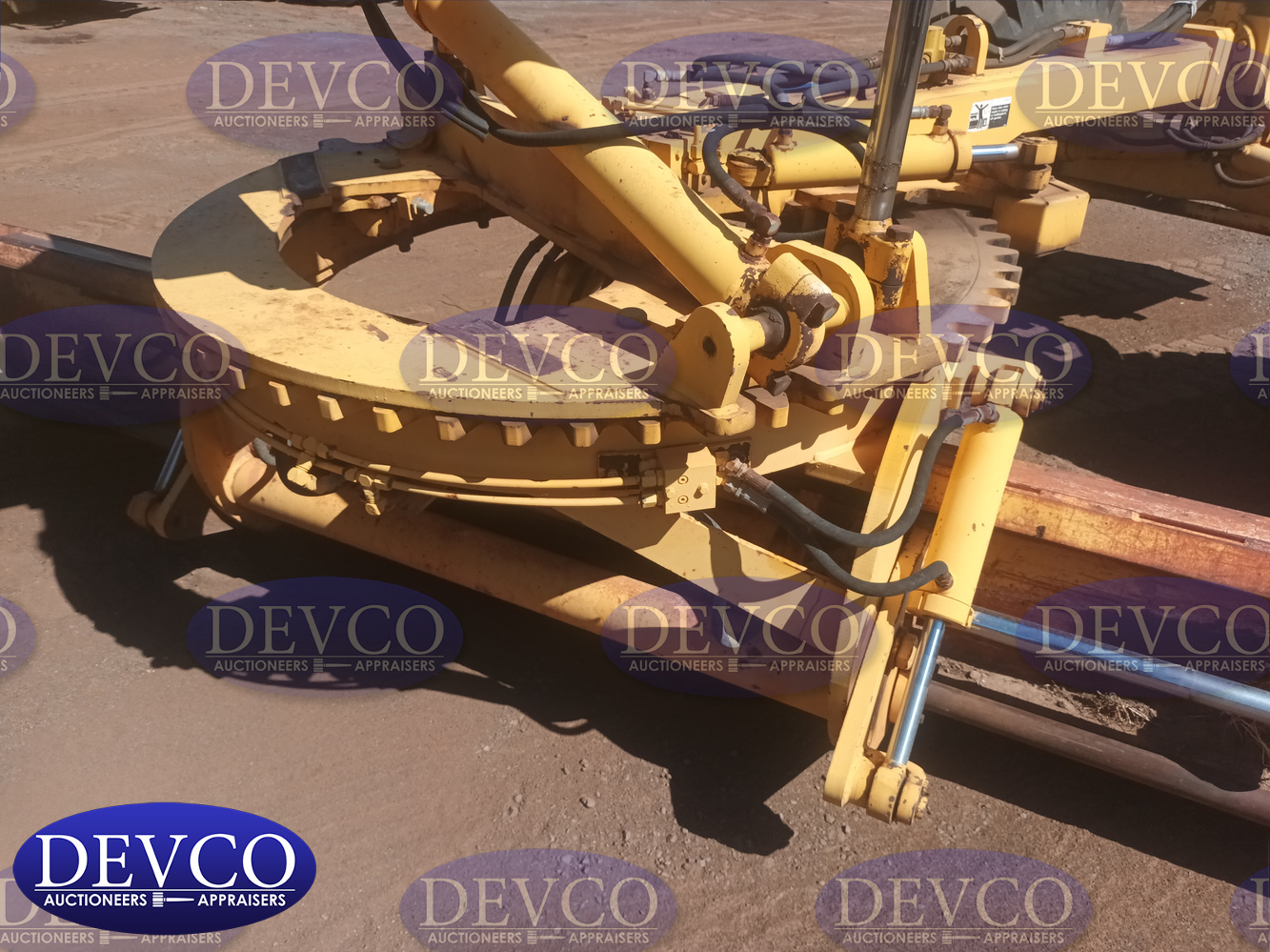 2003 Volvo G720B Motor Grader | Devco Auction